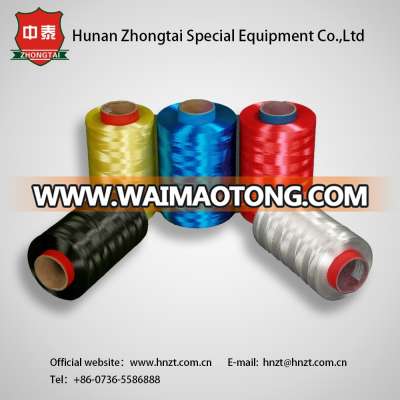 High strength colored uhmwpe yarn